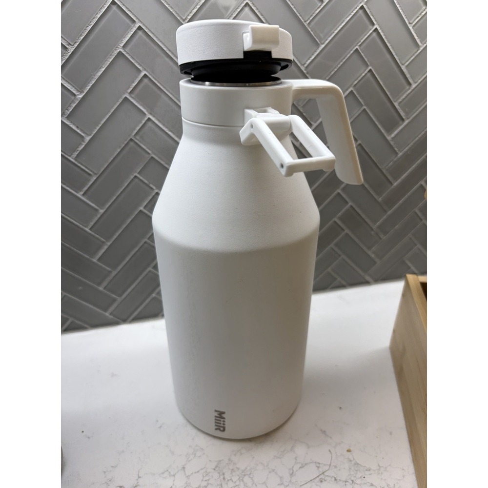 Miir Stainless Steel Growler White 64oz DBL Walled Vacuum Insulated Latch Handle